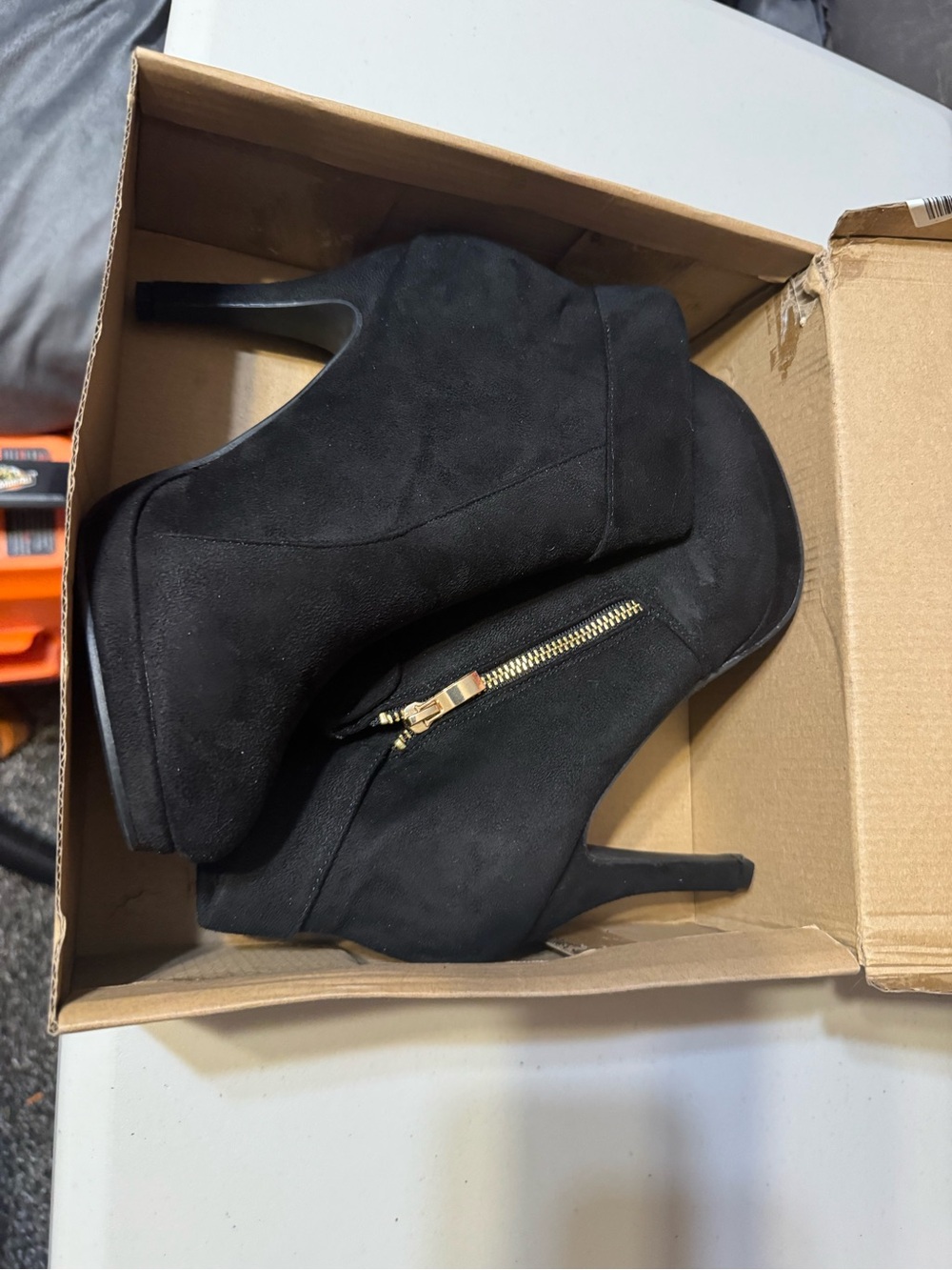 Trends up size 10 Black Suede Platform Ankle Booties with Gold Zipper